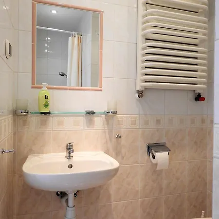 Гостевой дом Elizabeth - Goscinne 3*