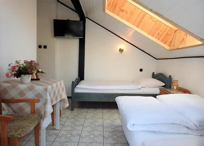 Elizabeth - Gościnne 3*